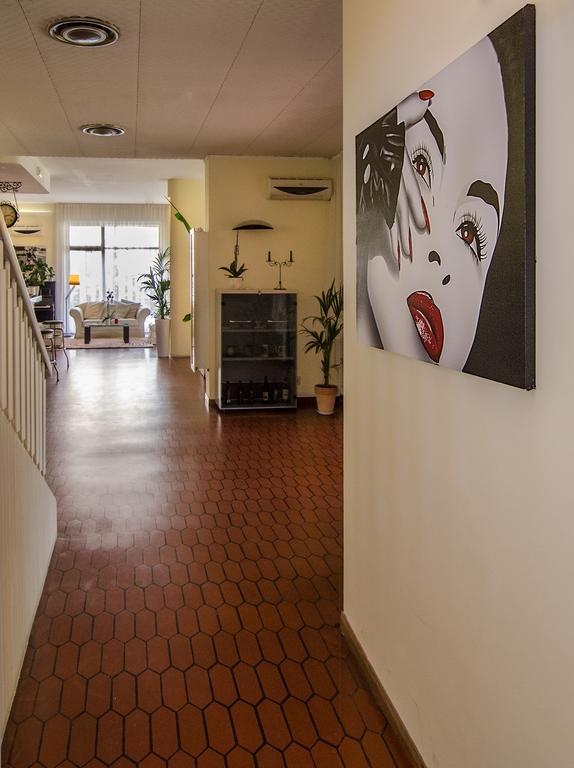 Hotel Gabrini Марина ди Маса Екстериор снимка